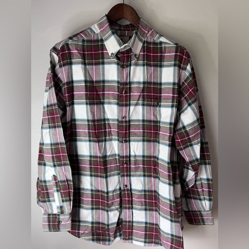Eastern Mountain Sports Mens Size L 100% Cotton Plaid Flannel shirt